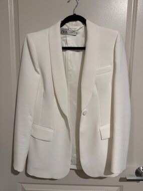 Zara Cream Shawl-Collar Single-Button Blazer